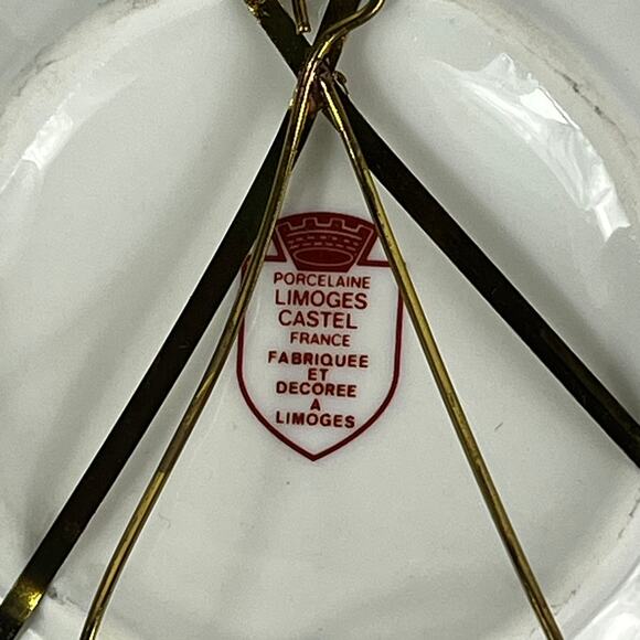 Limoges La Reine Porcelain Small Plate Teal Blue Surround The Proposal Scene - Picture 3 of 6